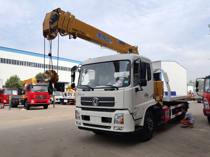 徐工吊機(jī)6.3噸東風(fēng)天錦清障隨車(chē)吊