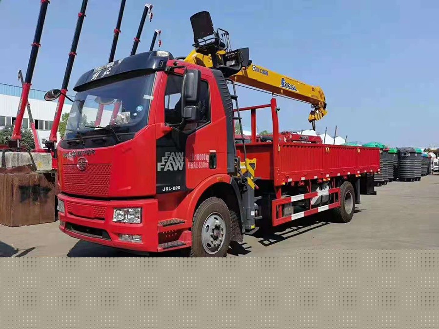 7月行情速遞：解放J6單橋8噸隨車(chē)吊價(jià)格